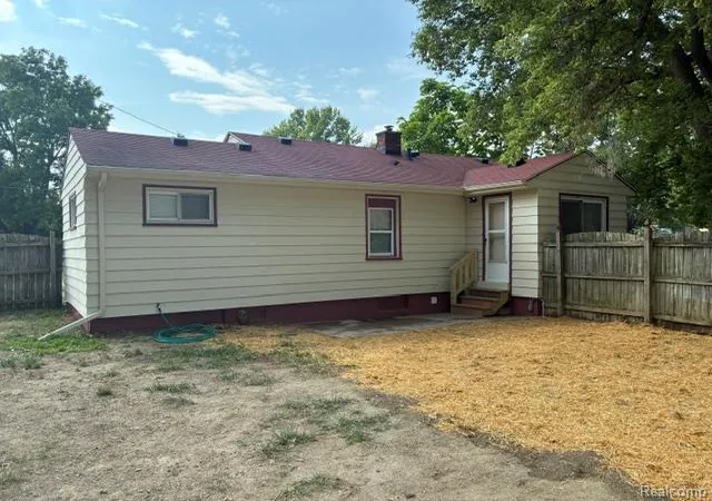 34th image of 2214 Curry St, Flint, MI 48506 | MLS# 20261059732