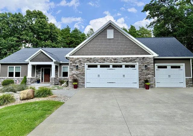 1st image of 1897 Toscana St, Kalamazoo, MI 49009 | MLS# 68026039674