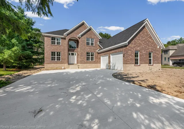 1st image of 3258 Shorewood Ave, Fort Gratiot, MI 48059 | MLS# 20261059756