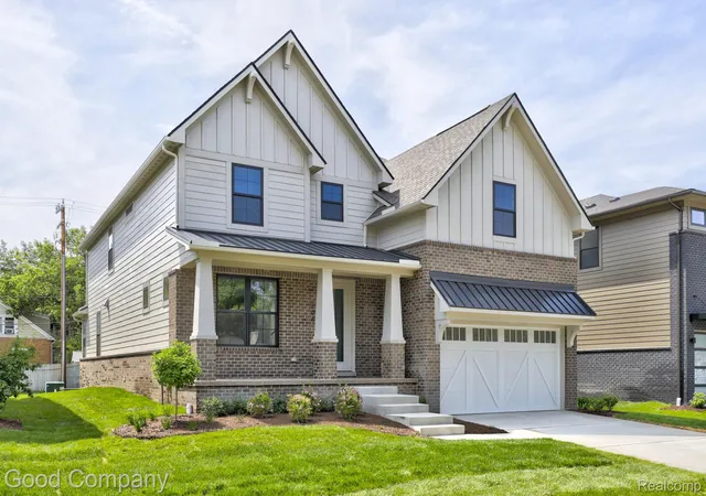 Photo 1 of Single family home for sale at 808 Irving Ave, Royal Oak, MI 48067 | MLS# 20261059768 | Listing updated on 2026-10-07