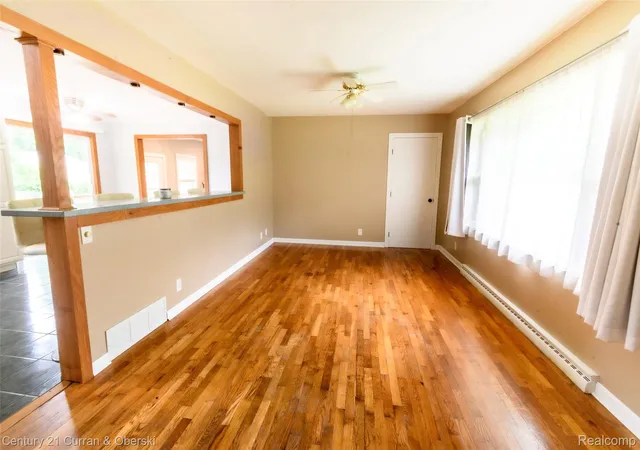 Photo 4 of Single family home for sale at 5260 Rives Jct Rd, Jackson, MI 49201 | MLS# 20261059769 | Listing updated on 2026-08-02