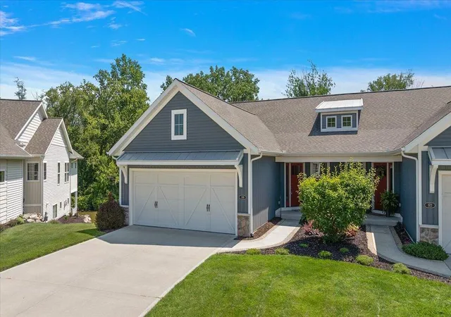 2nd image of 570 Riverbank Cir, Zeeland, MI 49464 | MLS# 71026039682