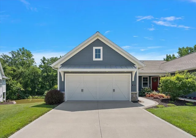 3rd image of 570 Riverbank Cir, Zeeland, MI 49464 | MLS# 71026039682