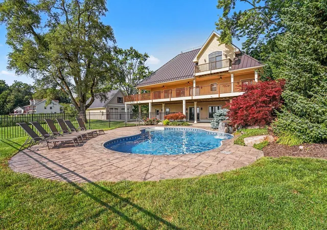 3rd image of 14848 152Nd Ave, Grand Haven, MI 49417 | MLS# 71026039683