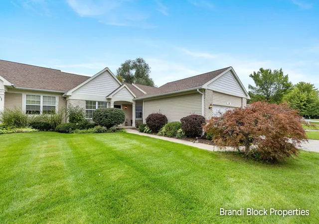 Photo 1 of Sale Pending at 59 Pond Ridge Dr Ne #20, Grand Rapids, MI 49546 | MLS# 65026039694 | Listing updated on 2026-10-27
