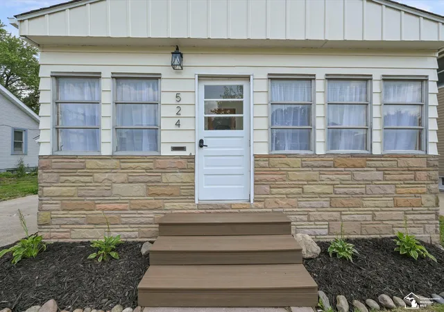 2nd image of 524 N Roessler St, Monroe, MI 48162 | MLS# 57050216842