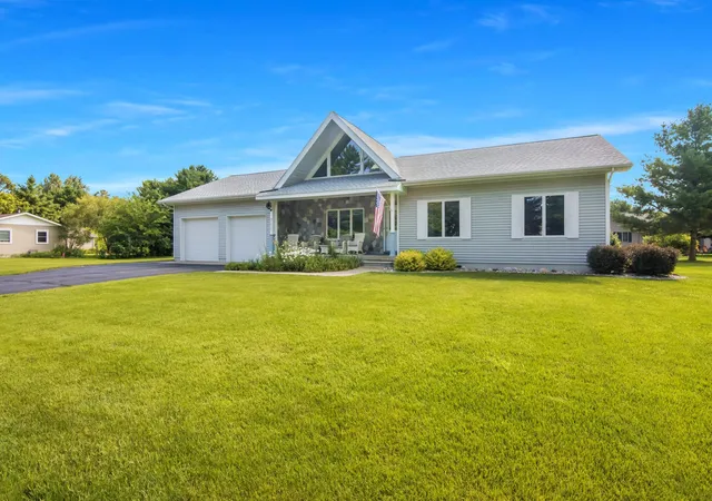 1st image of 711 S Bayshore Dr, Elk Rapids Township Antrim, MI 49629 | MLS# 78080071755