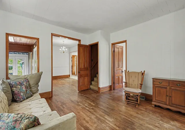 Photo 4 of Single family home for sale at 409 N Jeffery Ave, Ithaca, MI 48847 | MLS# 79080071756 | Listing updated on 2026-08-03