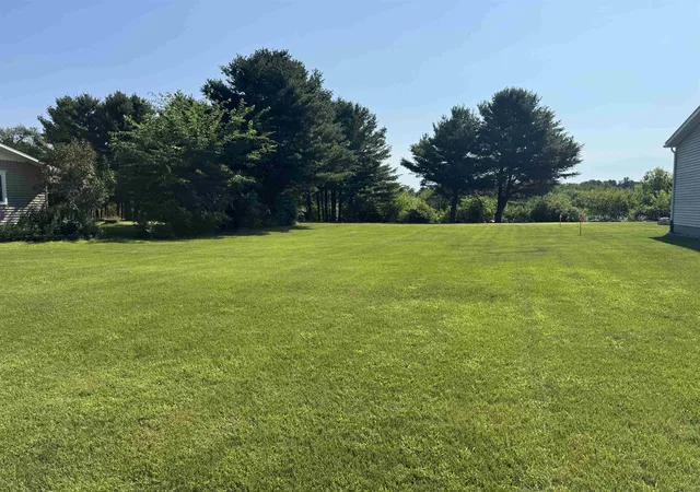 4th image of 000 S Bayshore Dr, Elk Rapids Township Antrim, MI 49629 | MLS# 78080071760