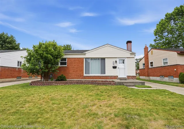 2nd image of 338 Sonia Ave, Madison Heights, MI 48071 | MLS# 20261059776