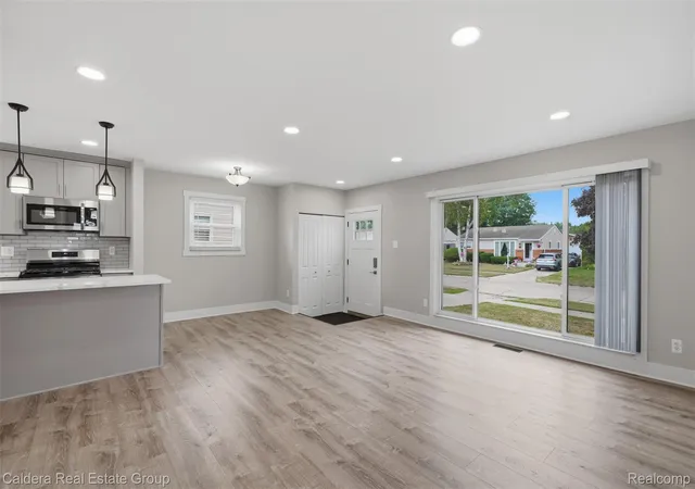 3rd image of 338 Sonia Ave, Madison Heights, MI 48071 | MLS# 20261059776