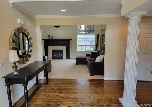5th image of 55958 Ashbrooke Dr W, Shelby Township, MI 48316 | MLS# 20261059781