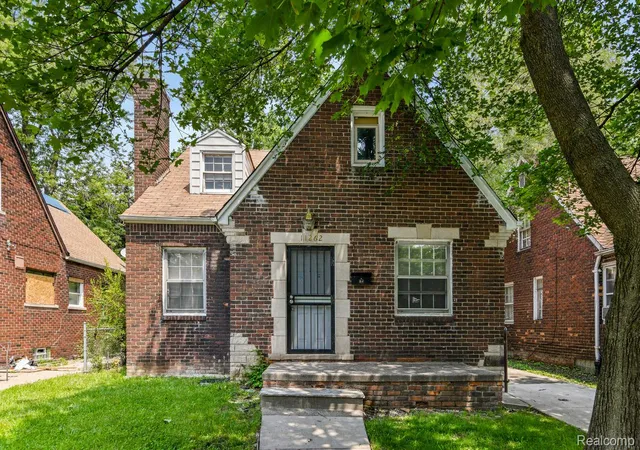 Photo 2 of Single family home for sale at 11262 Courville St, Detroit, MI 48224 | MLS# 20261059794 | Listing updated on 2026-08-18