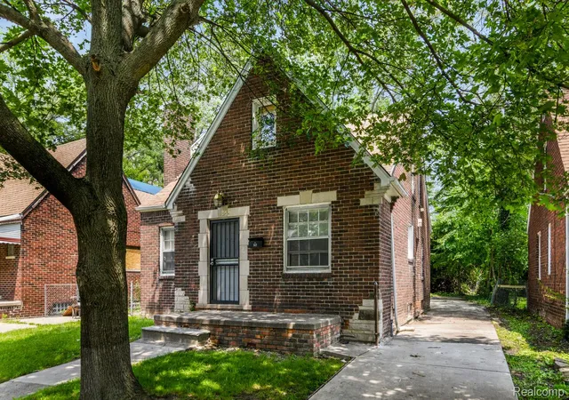 Photo 3 of Single family home for sale at 11262 Courville St, Detroit, MI 48224 | MLS# 20261059794 | Listing updated on 2026-08-18