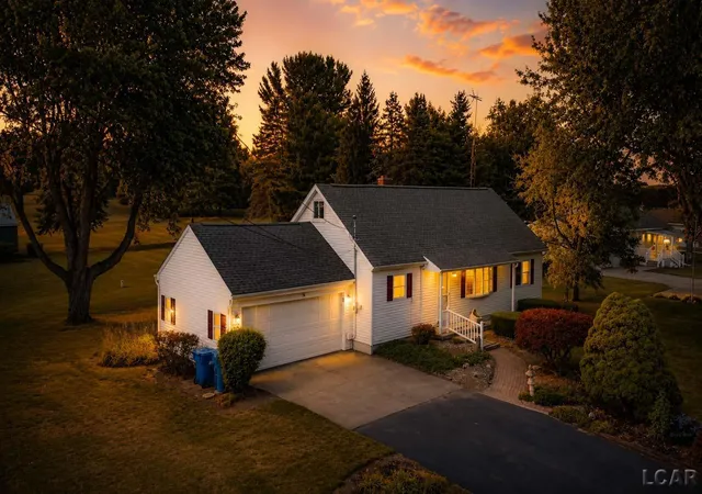 56th image of 2760 Sharp Rd, Adrian, MI 49221 | MLS# 56050216843