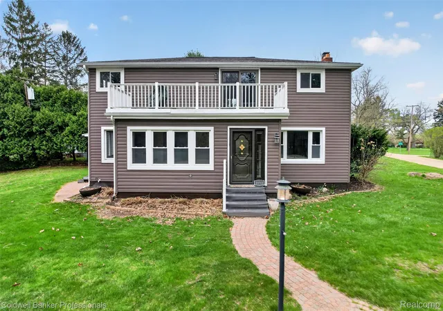Photo 1 of Single family home for sale at 1190 Olander Dr, Lapeer, MI 48446 | MLS# 20261059804 | Listing updated on 2026-08-25