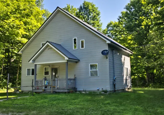 2nd image of 3878 Vista Valley Trl, Mesick, MI 49668 | MLS# 78080071761