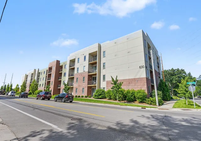 Photo 1 of Condo for sale at 630 S Garfield Ave, Traverse City, MI 49686 | MLS# 78080071763 | Listing updated on 2026-08-04