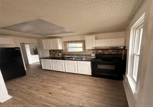 Photo 4 of Single family home for sale at 18168 Brohl St, Roseville, MI 48066 | MLS# 20261059811 | Listing updated on 2026-09-03