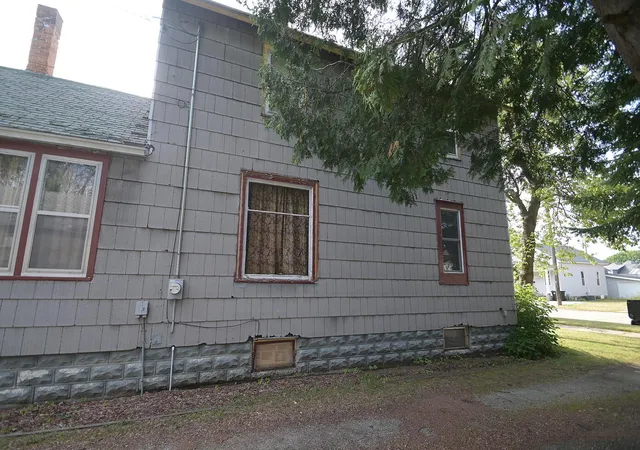 3rd image of 1701 13Th Ave, Menominee, MI 49858 | MLS# 65026039727