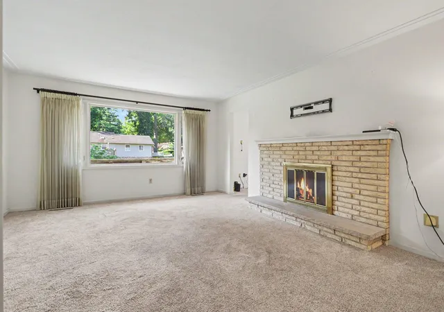 Photo 3 of Single family home for sale at 6480 Ormada Dr, Kalamazoo, MI 49048 | MLS# 66026039730 | Listing updated on 2026-09-16
