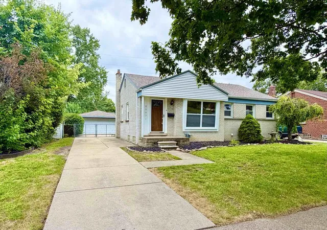 1st image of 29671 Macintyre St, Livonia, MI 48150 | MLS# 81026039738