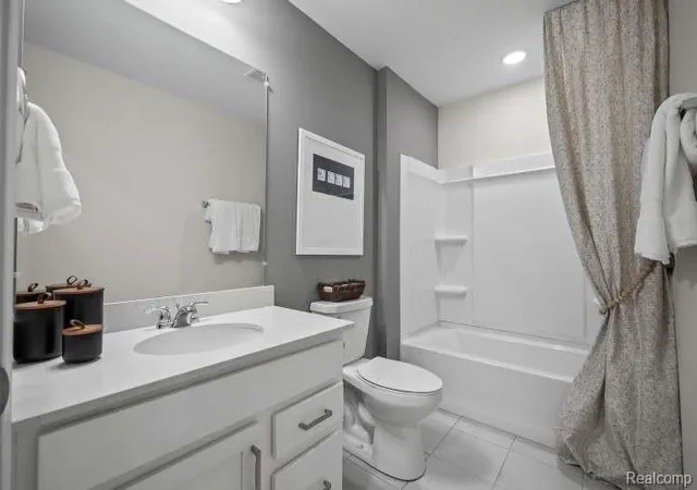 21st image of 25323 Tolstoy Trl, Novi, MI 48375 | MLS# 20261059833