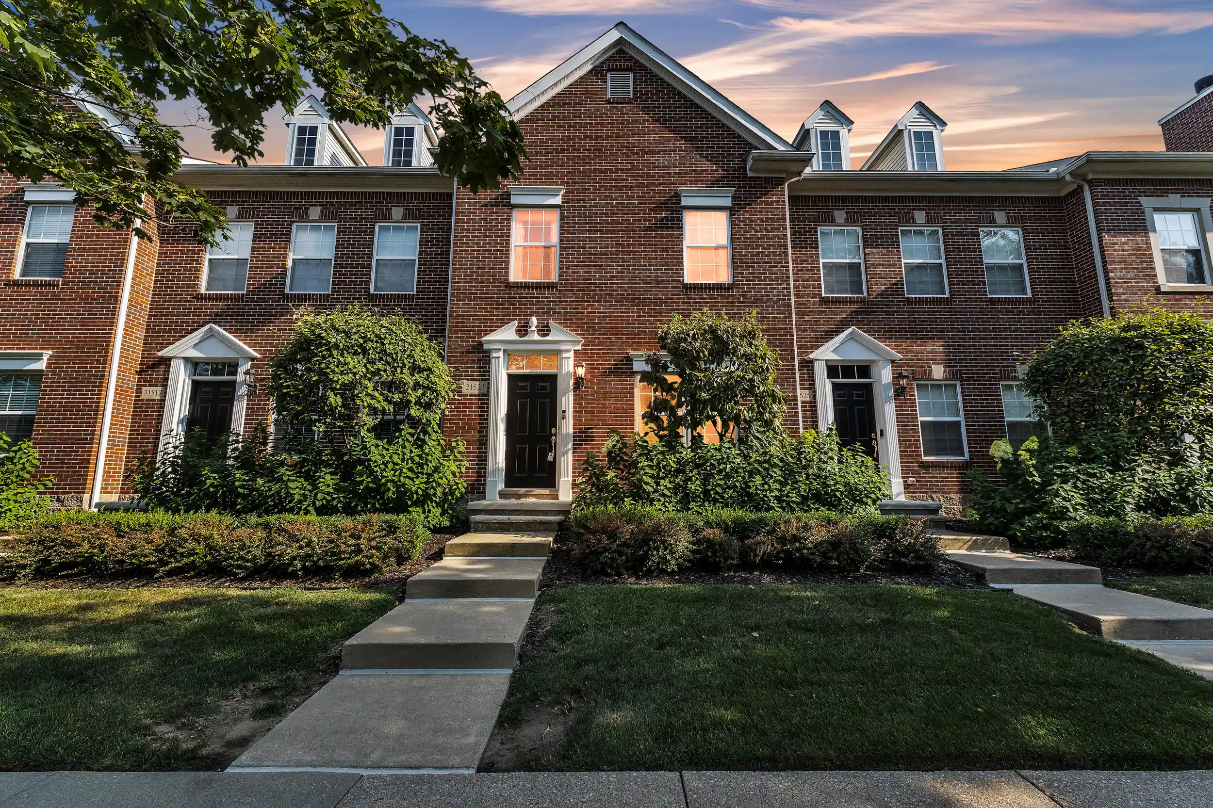 Listing Photo 1 - Condo for sale in 21521 Garrison St located at 21521 Garrison St, Dearborn, MI 48124 - Unit 21521 Garrison St