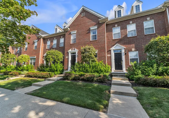 2nd image of 21521 Garrison St, Dearborn, MI 48124 | MLS# 81026039755