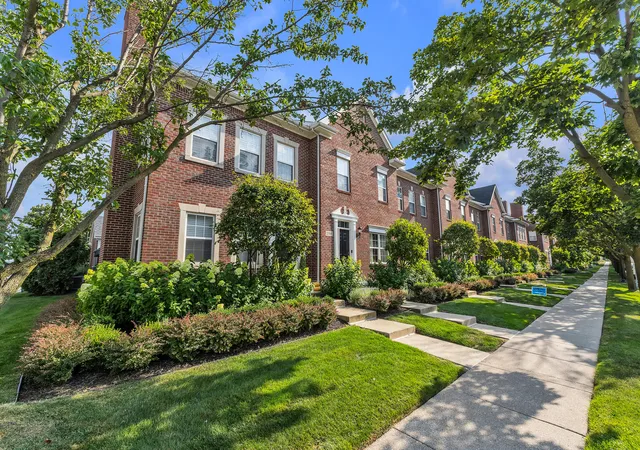 Photo 3 of Condo for sale at 21521 Garrison St, Dearborn, MI 48124 | MLS# 81026039755 | Listing updated on 2026-09-02