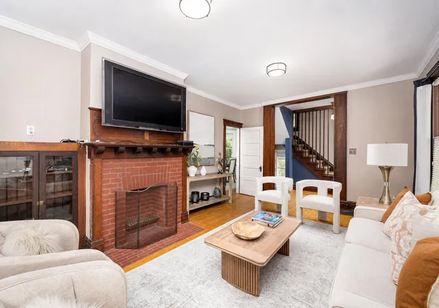 3rd image of 1607 S University Ave, Ann Arbor, MI 48104 | MLS# 81026039766