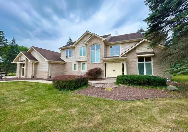 1st image of 2123 Mcintosh Dr, Troy, MI 48098 | MLS# 20261059860