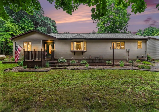 27th image of 16465 Flarity Rd, Brethren, MI 49619 | MLS# 67026039768
