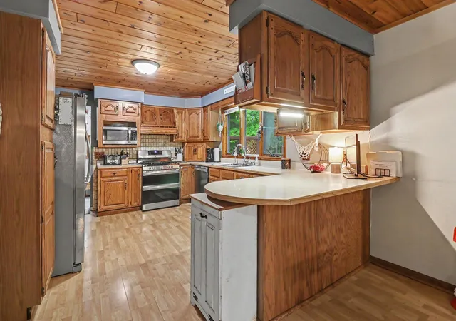 Photo 4 of Single family home for sale at 16465 Flarity Rd, Brethren, MI 49619 | MLS# 67026039768 | Listing updated on 2026-09-15