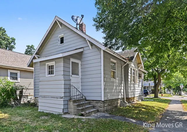 4th image of 536 Shepard St, Lansing, MI 48912 | MLS# 65026039767