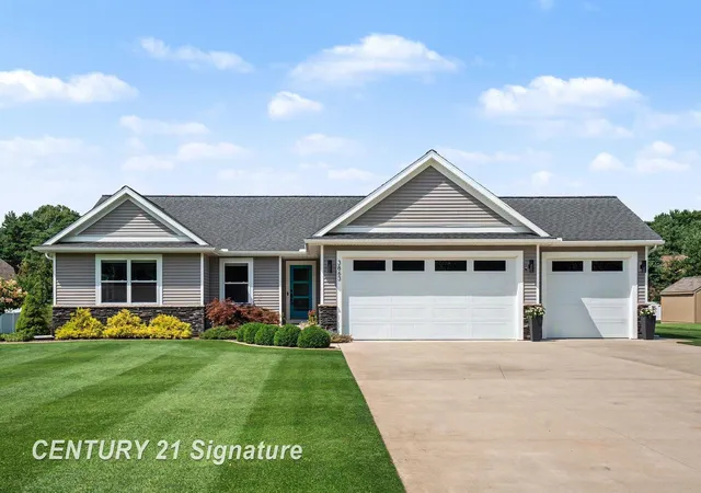 1st image of 3863 E Letts Rd, Midland, MI 48642 | MLS# 61050216876