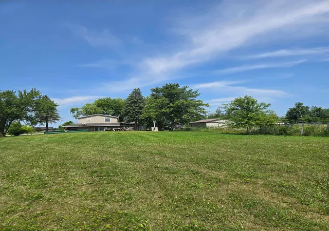 Photo 3 of Single family home for sale at 3006 E Procunier Rd, Harrisville, MI 48740 | MLS# 79080071770 | Listing updated on 2026-08-04