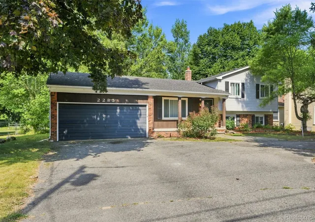 1st image of 2285 Snellbrook Rd, Auburn Hills, MI 48326 | MLS# 20261059888