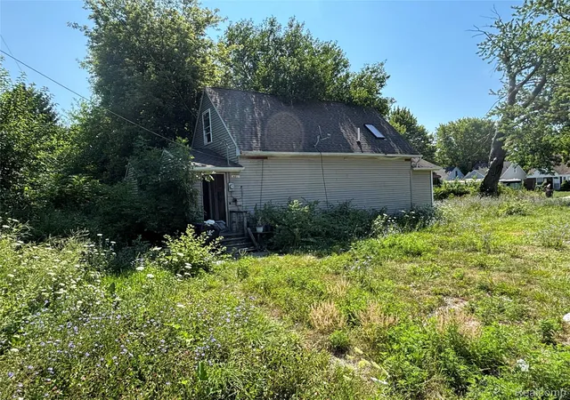 Photo 3 of Single family home for sale at 16211 Manning St, Detroit, MI 48205 | MLS# 20261059892 | Listing updated on 2026-09-09