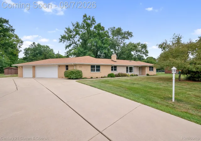 1st image of 24935 Lakeland St, Farmington Hills, MI 48336 | MLS# 20261059908