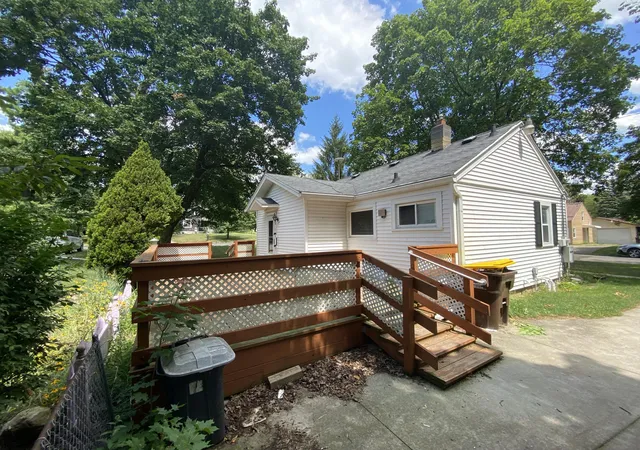 2nd image of 924 N Church St, Hastings, MI 49058 | MLS# 69026039820