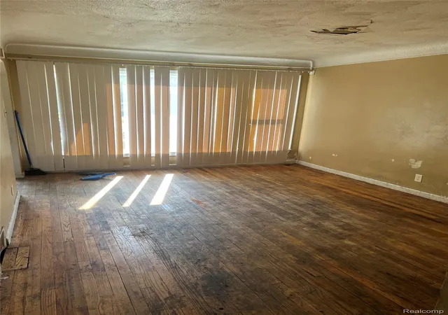 5th image of 8457 Patton St, Detroit, MI 48228 | MLS# 20261059919