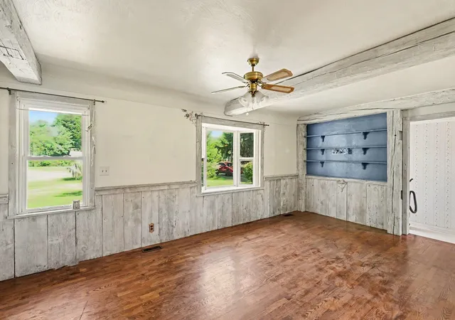 5th image of 5486 Lippincott Blvd, Burton, MI 48519 | MLS# 5050216886