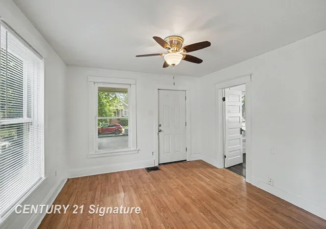 Photo 4 of Single family home for sale at 2414 Benjamin St, Saginaw, MI 48602 | MLS# 61050216897 | Listing updated on 2026-09-14