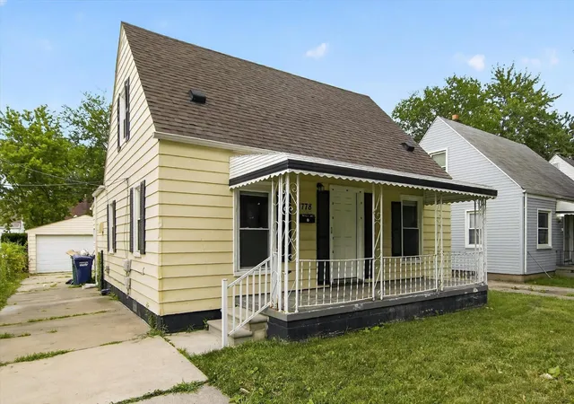 2nd image of 1778 Reo Ave, Lincoln Park, MI 48146 | MLS# 58050216904