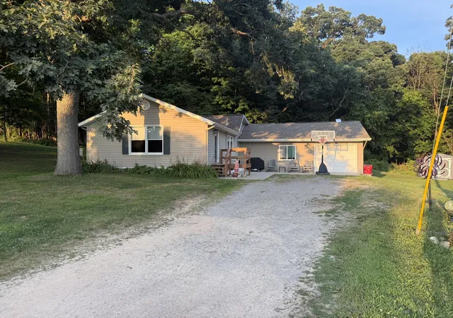 1st image of 10456 S Ferris Ave, Grant, MI 49327 | MLS# 71026039833