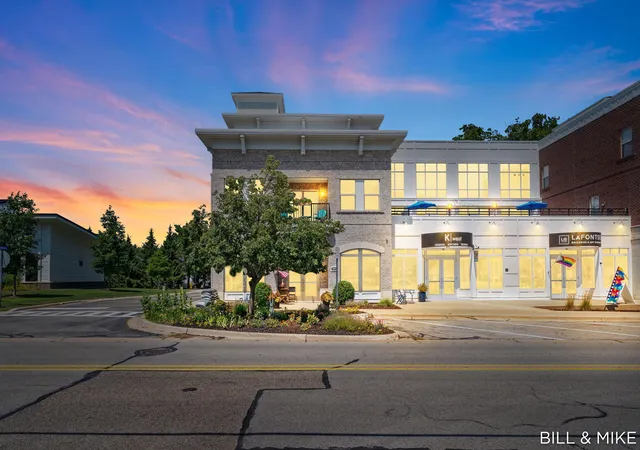 1st image of 150 W Center St #I, Douglas, MI 49406 | MLS# 71026039832