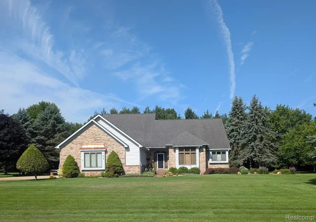 1st image of 198 Coryell Dr, Oxford, MI 48371 | MLS# 20261059937