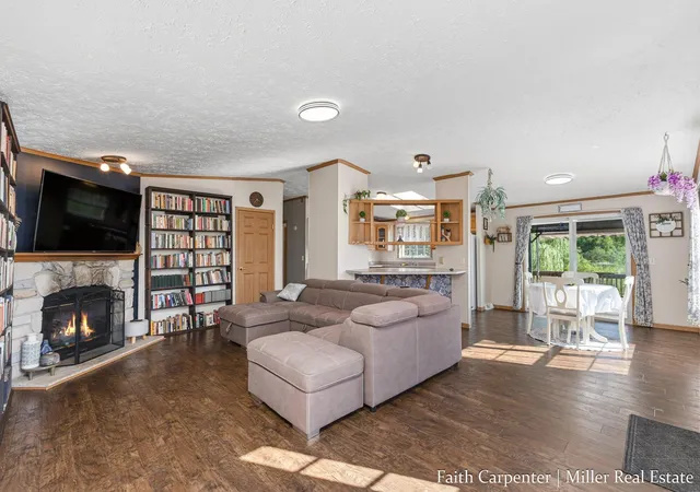 4th image of 106 Little Long Lake Dr, Nashville, MI 49073 | MLS# 65026039842