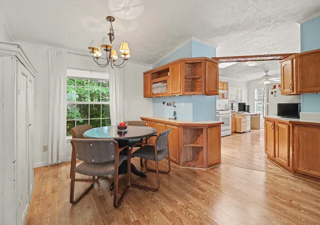 Photo 4 of Single family home for sale at 3773 W Forest Hl Cir, Ludington, MI 49431 | MLS# 67026039849 | Listing updated on 2026-08-17